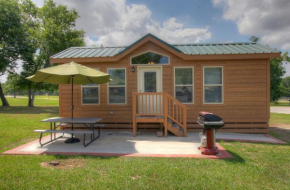 Lake Conroe Two-Bedroom Cabin 13